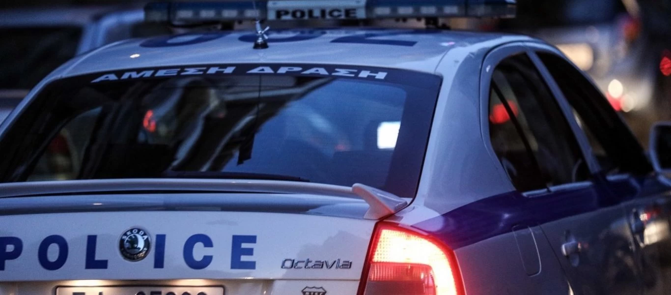 Ένταση στην Κοζάνη - Αλλοδαποί πέταξαν πέτρες σε διερχόμενο ΙΧ (φώτο)